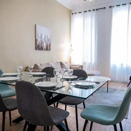 Guestready - Elegant Escape In Old Apartment Nice